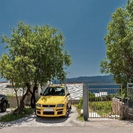 House Ivo Tatil Evi